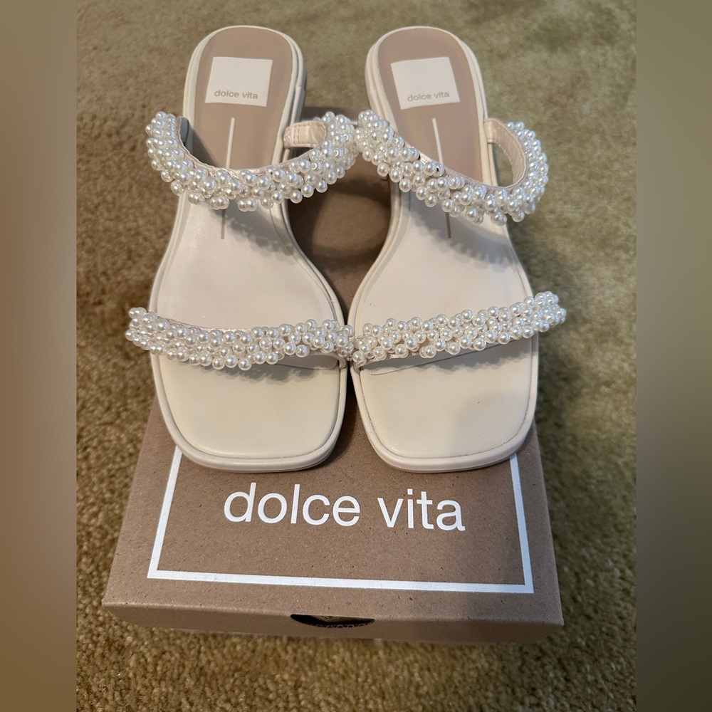 Dolce Vita River Pearl Vanilla Heels - 6.5